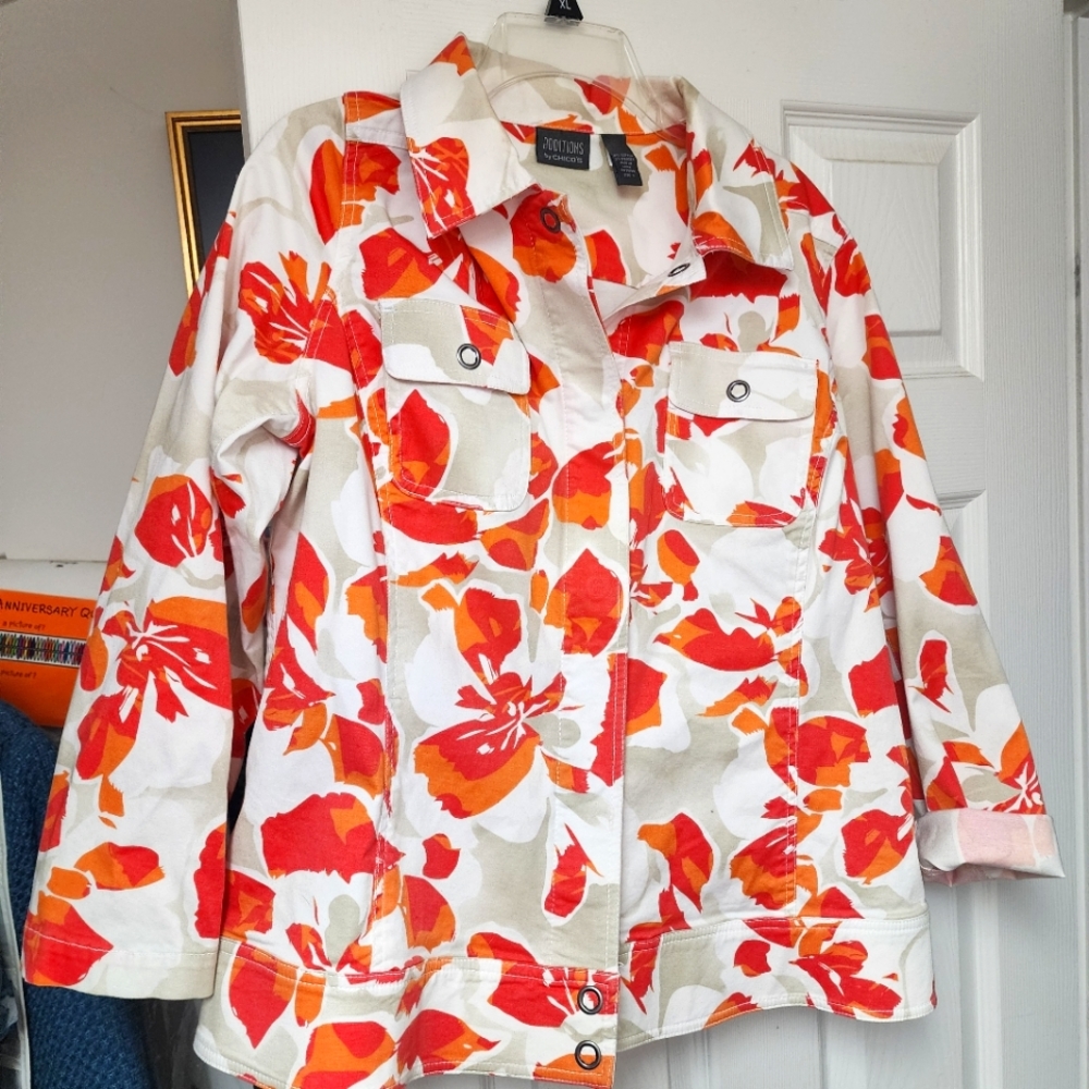 Chico's Print Twill Jacket in shades of coral and orange. Chico's size 3.